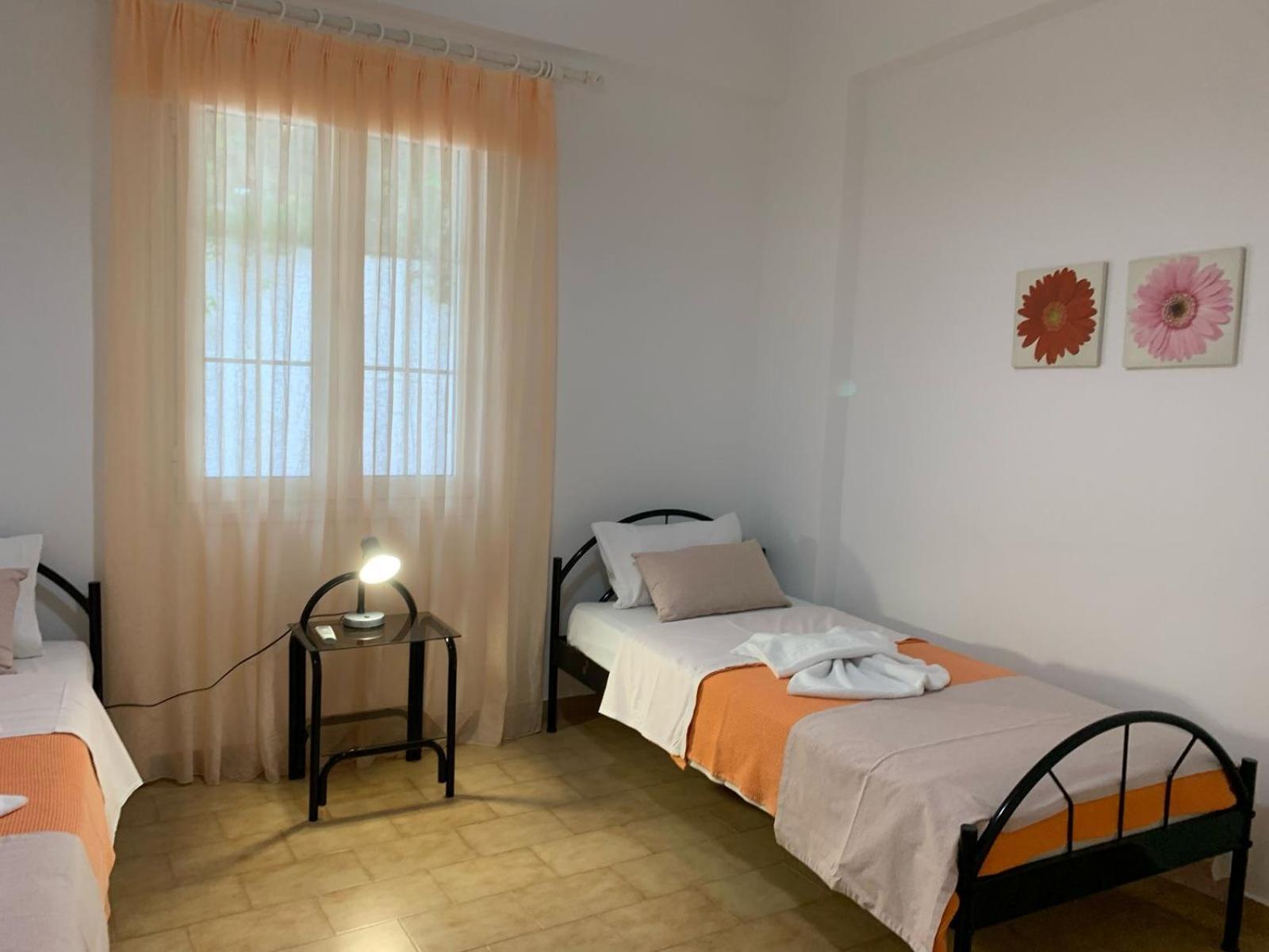 Isadora Apartment